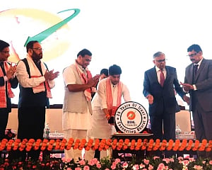 BSNL launches nation-wide 4G network: Scindia
