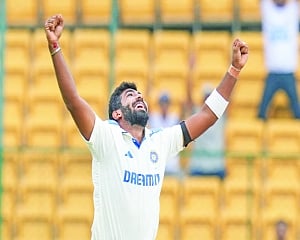 Bumrah, Madhana win ICC Test, ODI awards