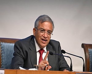 Can't share machine-readable voters list: CEC cites SC order