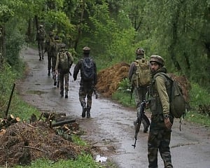Chhattisgarh: CoBRA commando, Naxalite killed in encounter