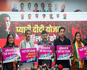 Congress promises Rs 2,500 to women per month if voted to power in Delhi
