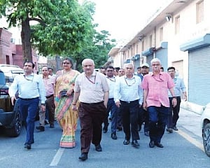 Department of Agriculture takes up mass cleanliness drive around Krishi Bhawan