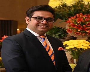 From hosting Presidents to playing Diplomats: The  dual legacy of Kamal Raza in Hospitality and Cinema
