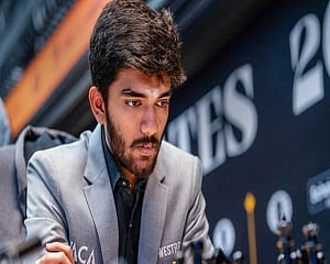 Gukesh overcomes Wei Yi challenge, presses hard for Norway Chess title with Carlsen