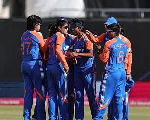 India eye maiden women's T20I series victory over England