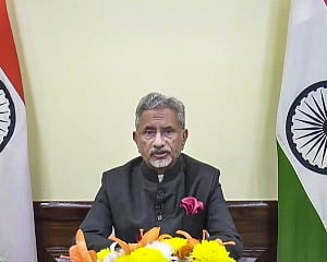 India's approach to Africa based on mutually-beneficial ties, unlike 'extractive' models: EAM