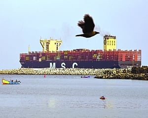 India stops trans-shipment facility for Bangladesh