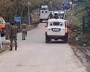 Infiltration bid foiled along LoC in J-K's Baramulla; 2 terrorists killed