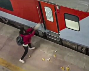 Kumbh-bound passengers hurl stones after being unable to board crowded trains in MP