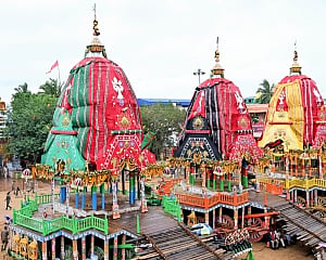 Lord Jagannath's 'Bahuda Yatra' begins with ceremonial 'Pahandi' ritual of deities