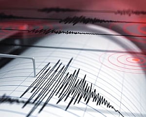 Magnitude 5.4 earthquake strikes Northwest Turkiye