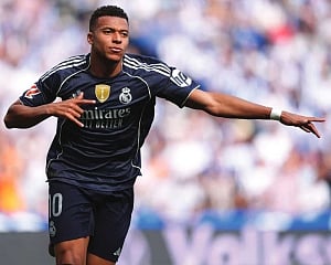 Mbappé embraces pressure, hits 50-goal mark with Real Madrid