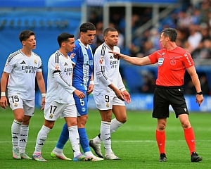 MbappÃ© sent off in the 1st half but Real Madrid beats Alaves in Spanish league