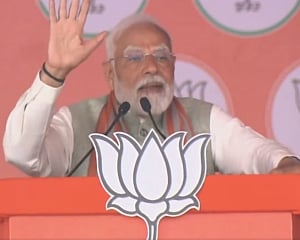 Modi slams Kejriwal over 'poisoning Yamuna' remark, says Delhi does not forgive sinners