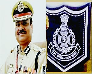 MP cop blames internet for crimes