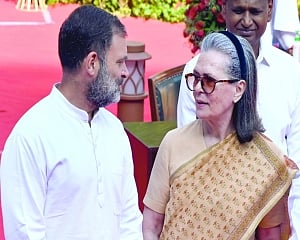 National Herald PMLA case: Delhi court issues notice to Sonia Gandhi, Rahul