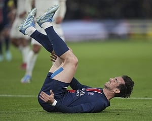 Nice shocks PSG and ends champion"s hopes of unbeaten Ligue 1 season
