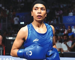 Nikhat Wins Scrappy Fight, Advances to Quarterfinals