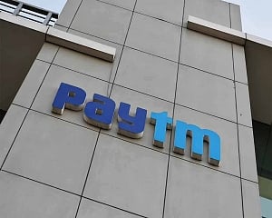 Paytm shares tank 10 pc