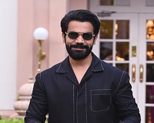 Rajkummar Rao-starrer 'Maalik' collects Rs 9.47 crore at box office in two days