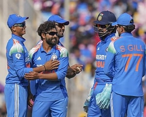 Rana, Jadeja help India bundle out England for 248