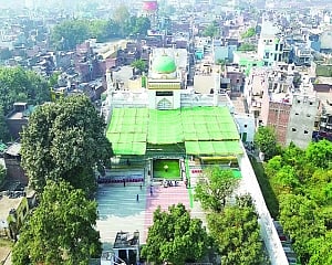 SC orders status quo on Sambhal Mosque