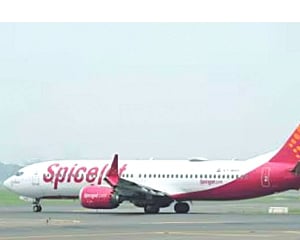 SpiceJet delaying salary payments to sizeable number of employees