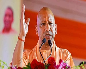 Stay cautious against those who try to divide Hindus and Sikhs: Adityanath in Lucknow