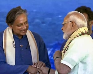 Tharoor's presence at Ker port inauguration to give 'sleepless nights' to many: PM