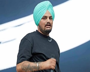 Three new songs of slain singer Sidhu Moosewala released on his birth anniversary