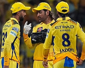Time running out as strugglers CSK, KKR face off in IPL