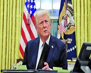 Trump threatens India with tariff