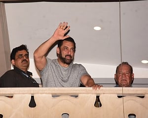 Two separate trespassing incidents at Salman Khan's building in Mumbai; two held