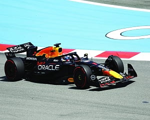 Verstappen blames frustration after colliding with Russell