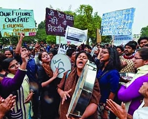 Visibility as power: Youth movements  challenge the rules of protest