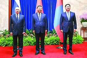 Xi, Putin reaffirm old ties in face of US challenges