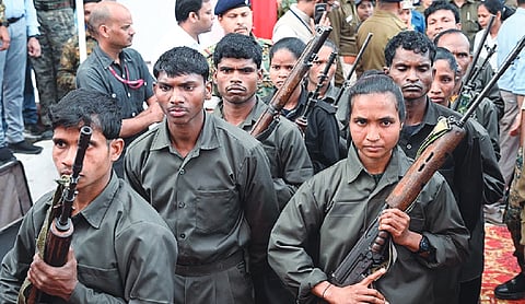 11 Naxalites with Rs 68 lakh bounty surrender in Maharashtra