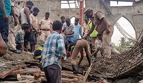 3 killed, 11 hurt as under-construction church roof collapses in Tamil Nadu | Source: PTI