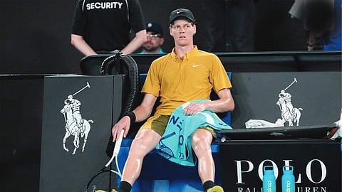 Australian Open: Sinner overcomes cramps, heat