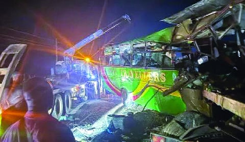 Bus collision with truck leaves 14 dead in northern Uganda