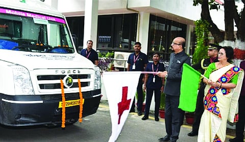Chhattisgarh Governor flags off 6 REC-supported mobile medical units worth Rs 7.21 cr