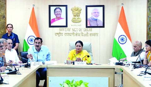 CM pushes strict timelines for projects