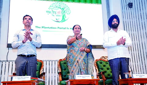 CM Rekha Gupta launches Green Drive portal