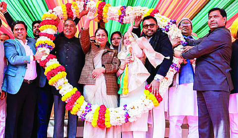 CM unveils development projects worth Rs 300 cr