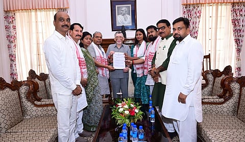 Congress marches to Raj Bhavan for separate OBC column in Caste Census