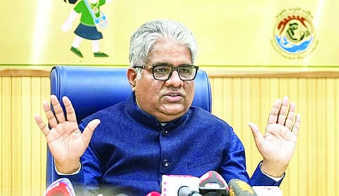 Congress slams Bhupender Yadav for poaching TMC MPs