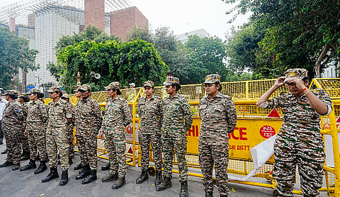 Police personnel stand guard near Jantar Mantar in Delhi amid heightened security during the CJP protest. Source: PTI