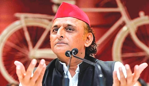 Derogatory language against Shankaracharya is verbal violence: Akhilesh