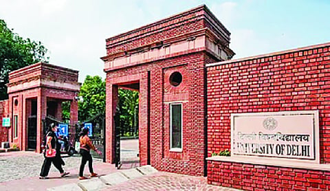 DU issues traffic curbs in North Campus ahead of DUSU polls