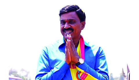 Four FIRs registered after clash over installation of banner CM orders inquiry